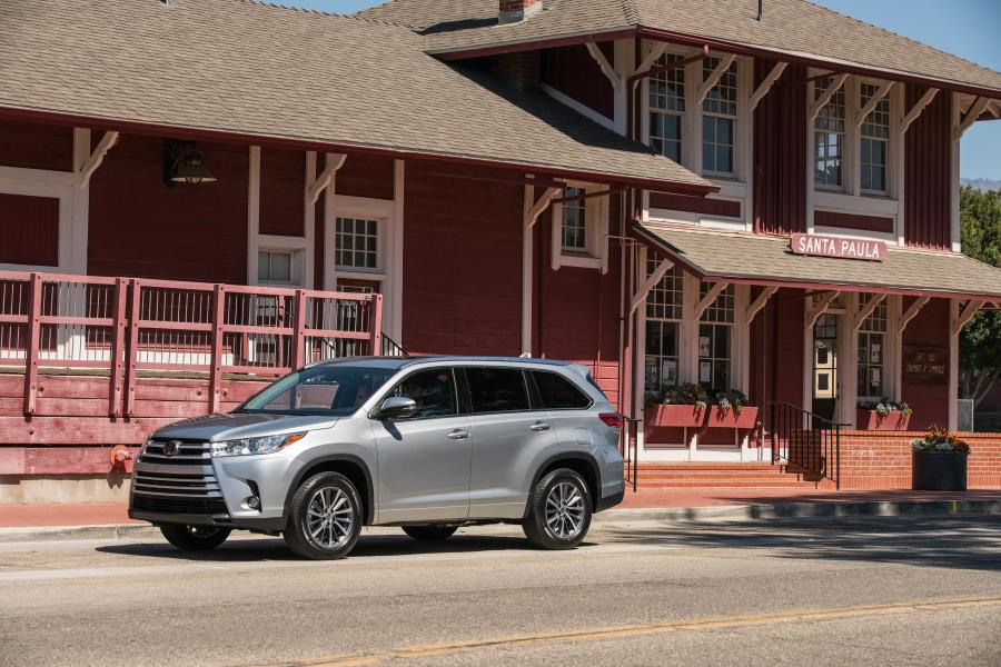  Toyota Highlander XLE 2016 года  (фото 9 из 18)